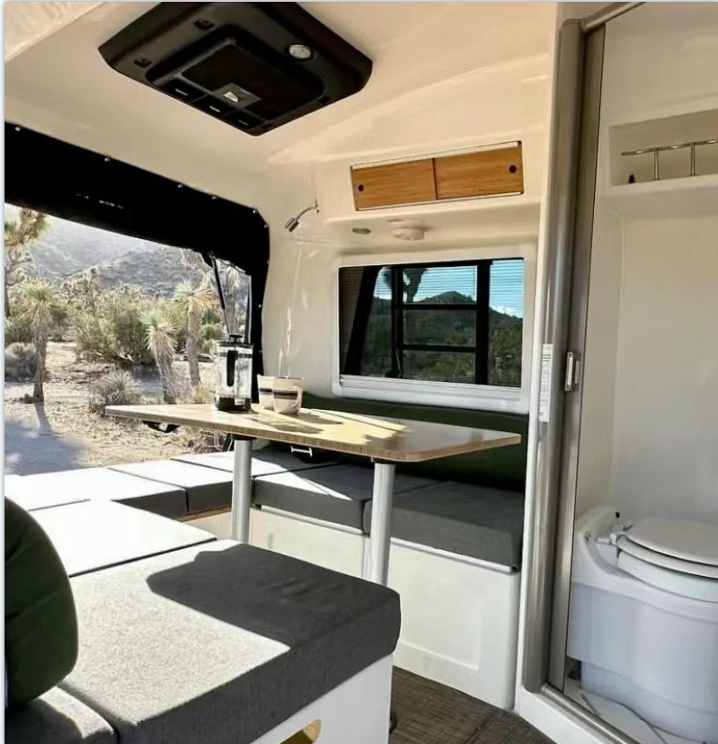 オーストラリアの家族向けアウトドアキャンプ用カスタマイズ小型 - Outdoor Camping Australia のレビューと価格